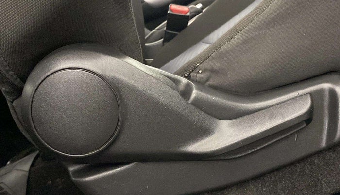2021 Maruti Baleno DELTA PETROL 1.2, Petrol, Manual, 62,280 km, Driver Side Adjustment Panel