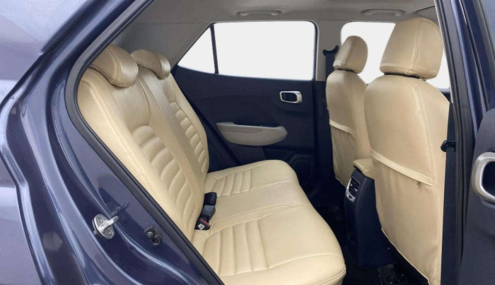 2020 Hyundai VENUE SX 1.0 TURBO DUAL TONE, Petrol, Manual, 65,657 km, Right Side Rear Door Cabin