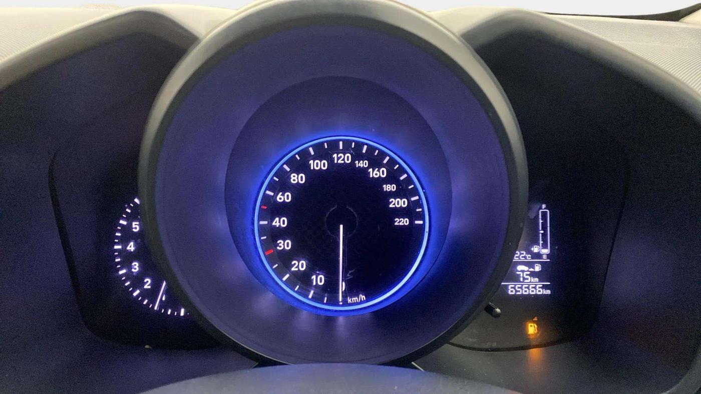 2020 Hyundai VENUE SX 1.0 TURBO DUAL TONE, Petrol, Manual, 65,657 km, Odometer Image