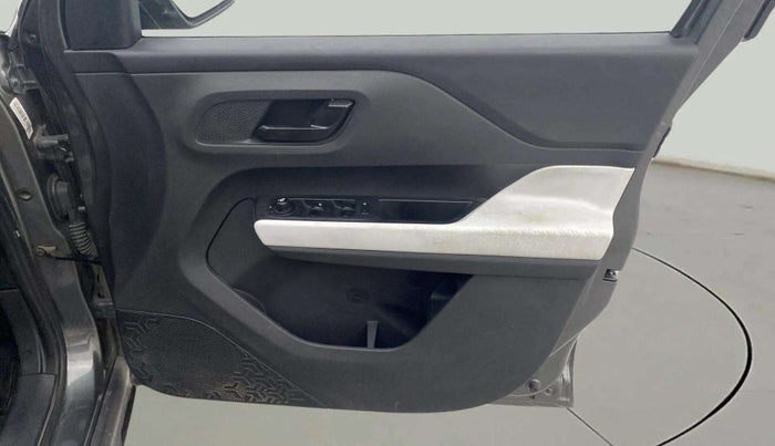 2024 Tata PUNCH ACCOMPLISHED MT CNG, CNG, Manual, 31,038 km, Driver Side Door Panels Control