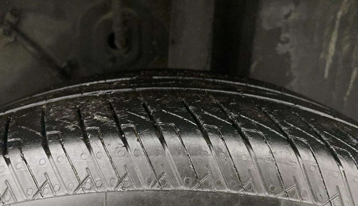 2024 Tata PUNCH ACCOMPLISHED MT CNG, CNG, Manual, 31,038 km, Left Rear Tyre Tread