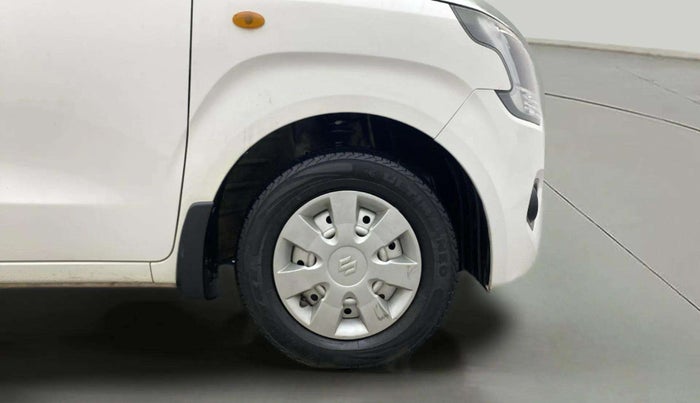2021 Maruti New Wagon-R LXI CNG (O) 1.0, CNG, Manual, 43,239 km, Right Front Wheel