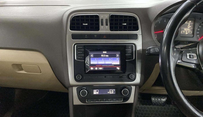 2016 Volkswagen Vento 1.2 TSI HIGHLINE PLUS AT, Petrol, Automatic, 46,380 km, Air Conditioner