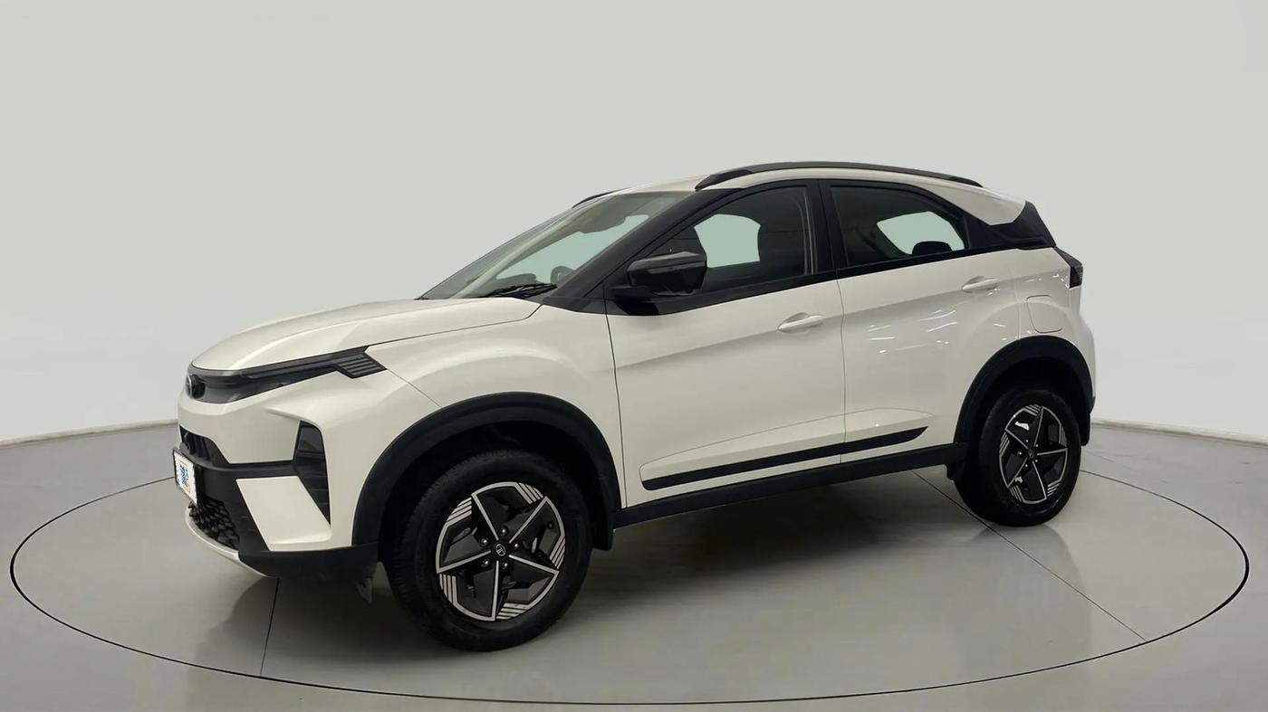 2024 Tata NEXON CREATIVE PLUS 1.2 REVOTRON 6 AMT, Petrol, Automatic, 4,623 km, Left Front Diagonal