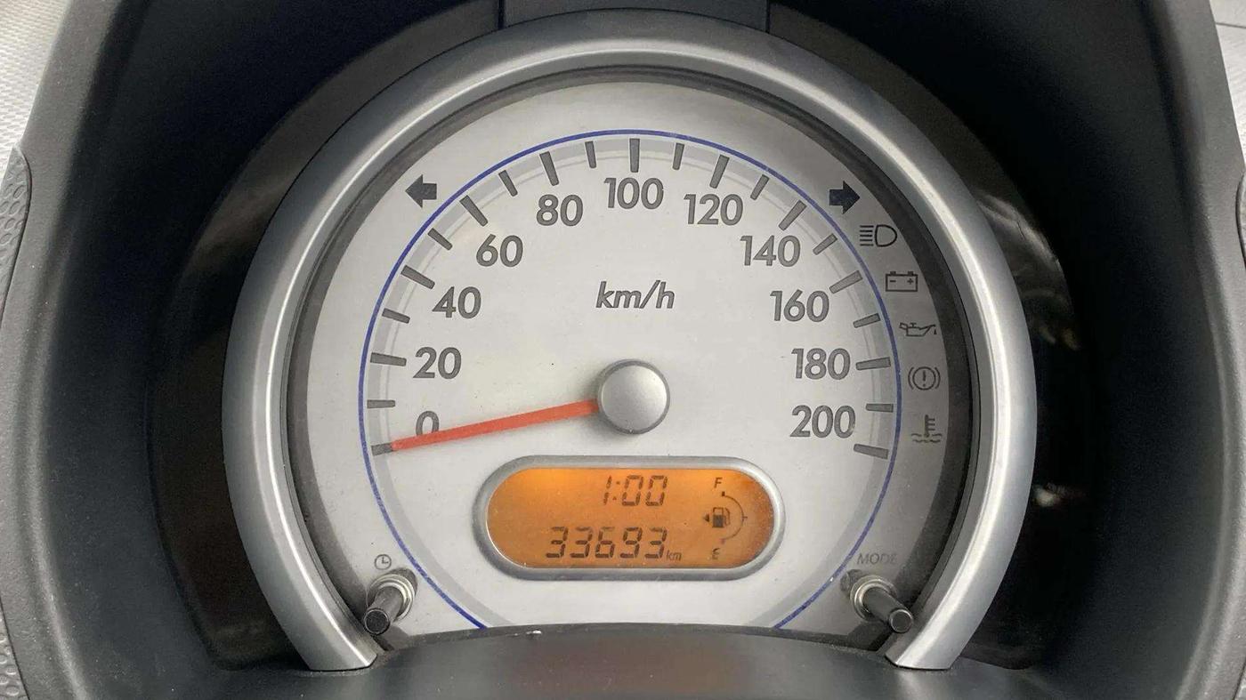 2014 Maruti Ritz ZXI, Petrol, Manual, 33,889 km, Odometer Image
