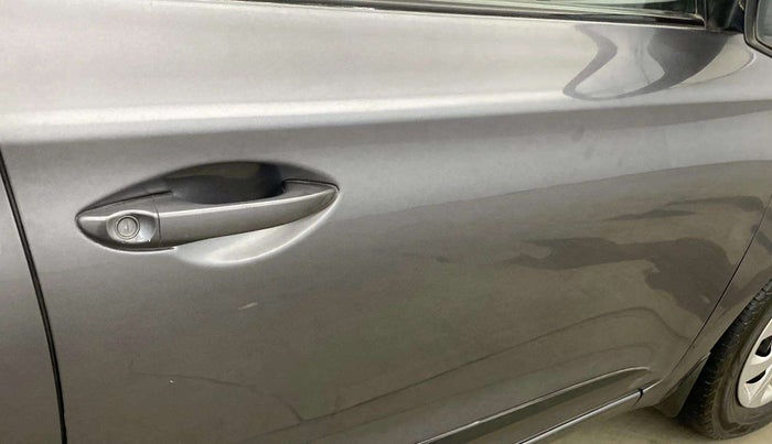 2016 Hyundai Elite i20 MAGNA 1.2, Petrol, Manual, 54,457 km, Driver-side door - Slightly dented