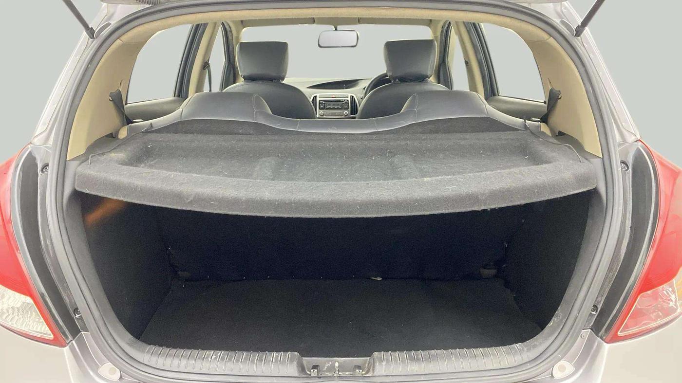 2013 Hyundai i20 MAGNA (O) 1.2, Petrol, Manual, 59,152 km, Boot Open Zoomed View
