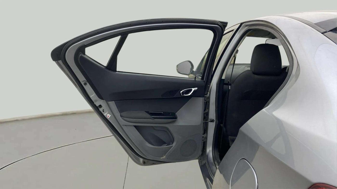 2018 Tata TIGOR XZ (O) PETROL, Petrol, Manual, 64,974 km, LHS Rear Door