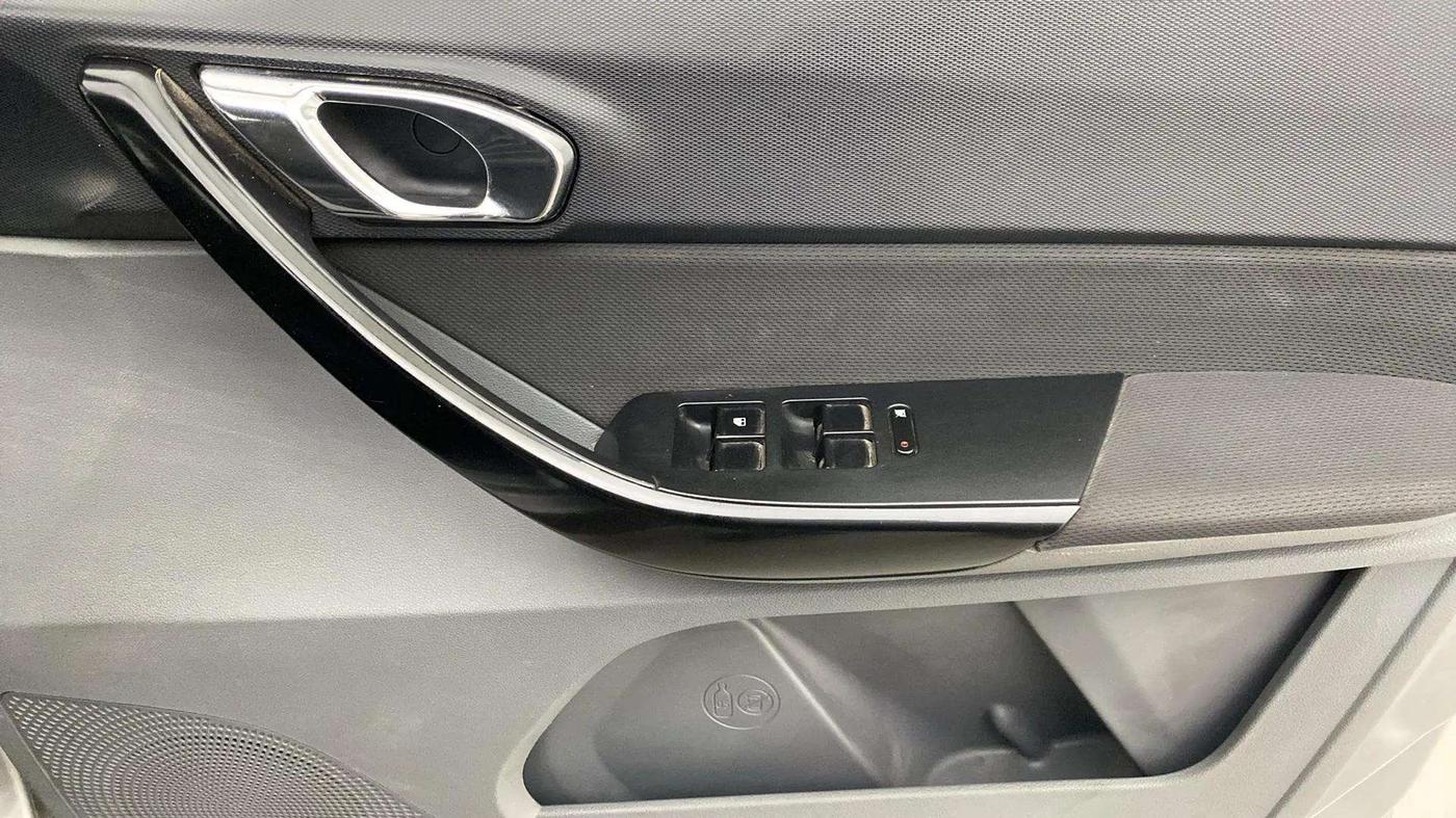 2018 Tata TIGOR XZ (O) PETROL, Petrol, Manual, 64,974 km, Driver Side Door Panels Control