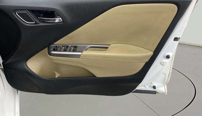 2019 Honda City 1.5L I-VTEC ZX CVT, Petrol, Automatic, 64,885 km, Driver Side Door Panels Control