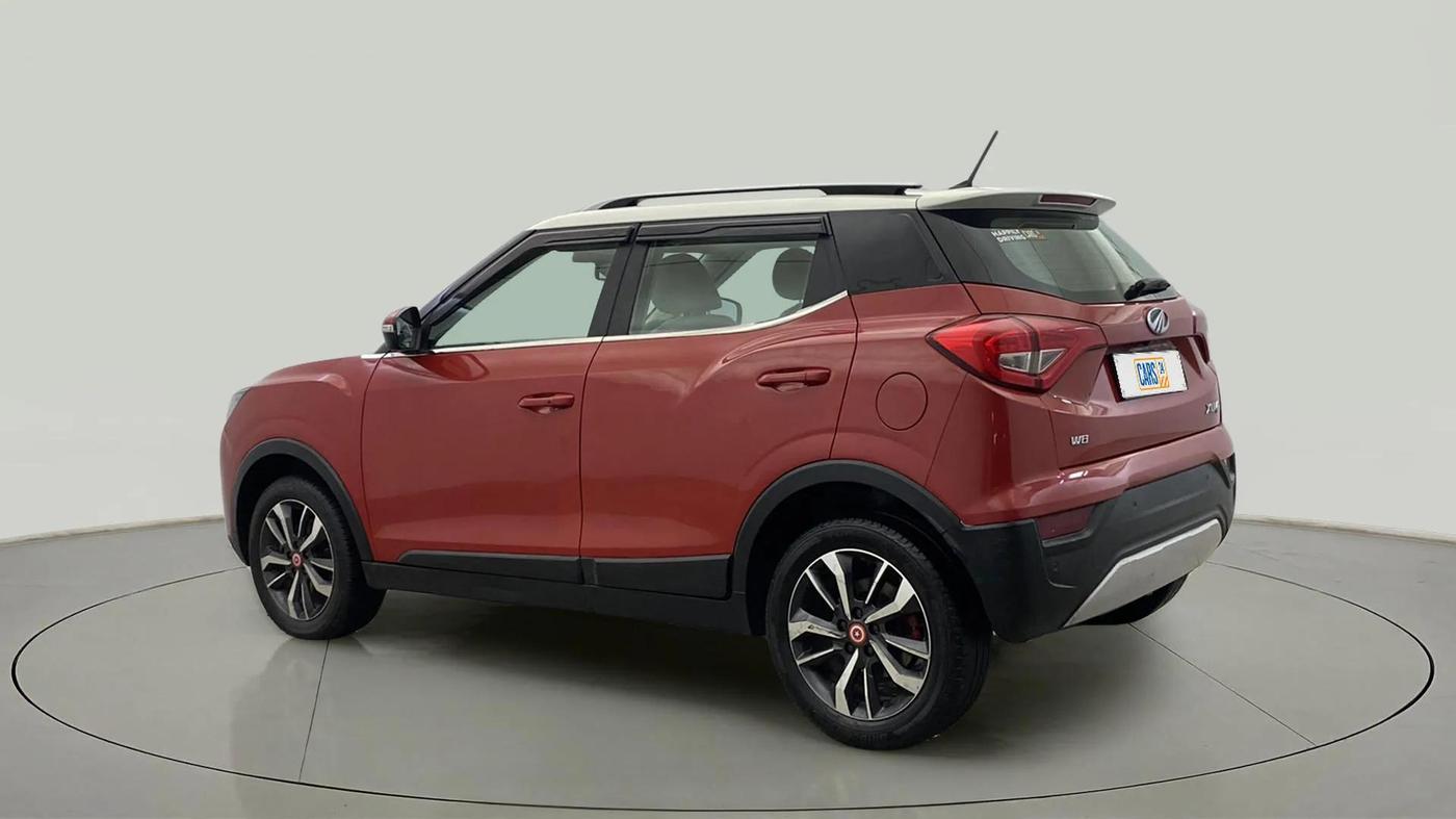 2019 Mahindra XUV300 W8(O) 1.2 PETROL DUAL TONE, Petrol, Manual, 95,774 km, Left Back Diagonal