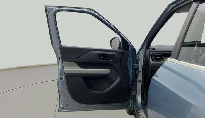 2022 Tata PUNCH ADVENTURE MT, Petrol, Manual, 25,255 km, LHS Front Door