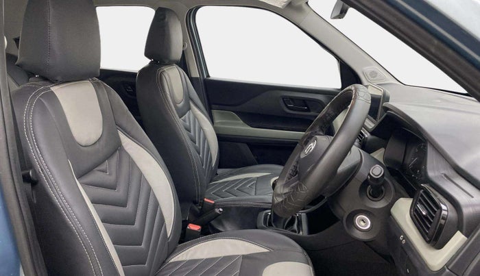 2022 Tata PUNCH ADVENTURE MT, Petrol, Manual, 25,255 km, Right Side Front Door Cabin