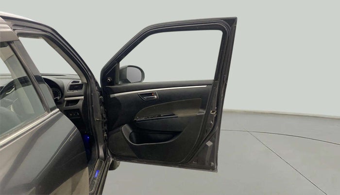 2015 Maruti Swift VXI, Petrol, Manual, 18,344 km, RHS Front Door
