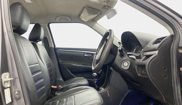 2015 Maruti Swift VXI, Petrol, Manual, 18,344 km, Right Side Front Door Cabin