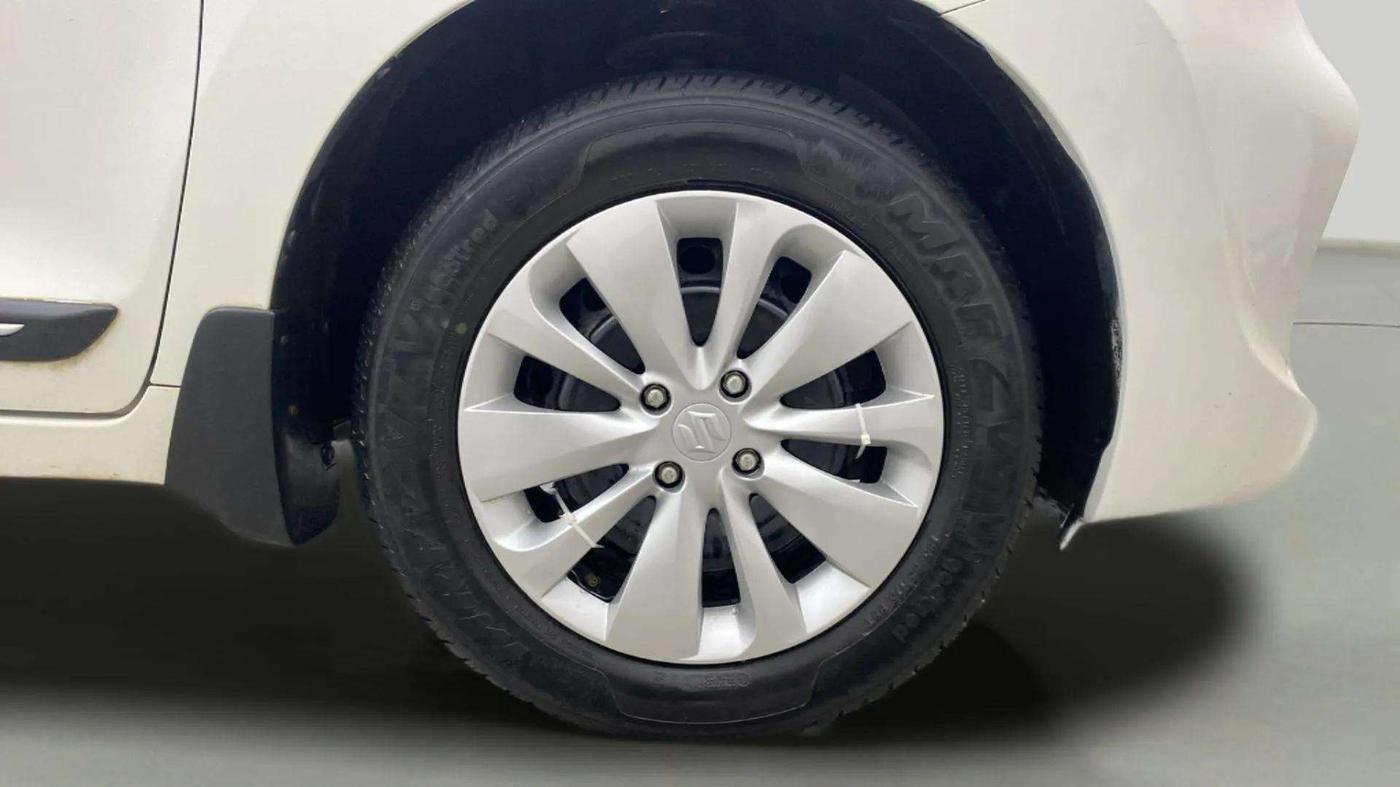 2019 Maruti Baleno DELTA PETROL 1.2, Petrol, Manual, 15,093 km, Right Front Wheel