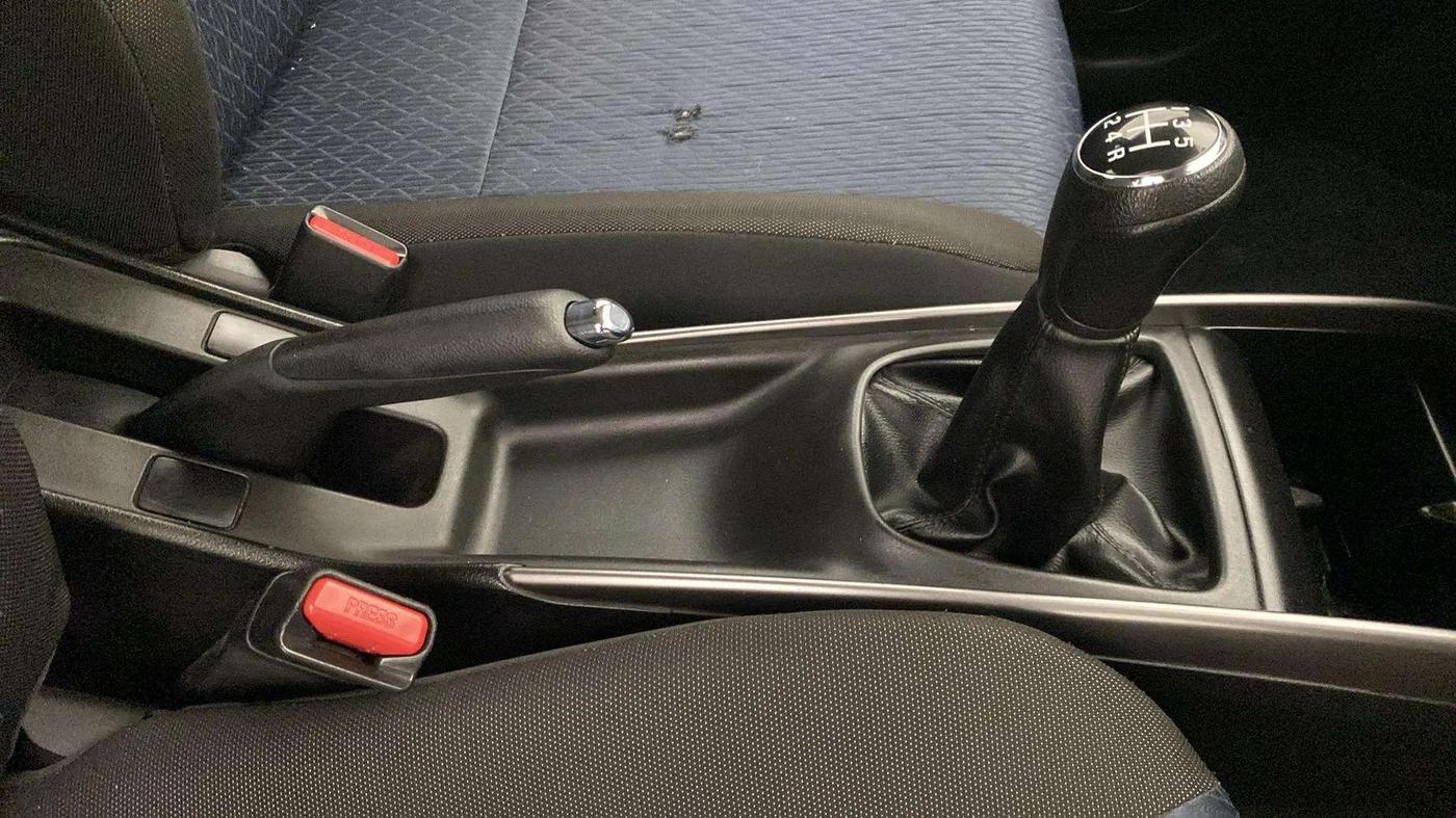 2019 Maruti Baleno DELTA PETROL 1.2, Petrol, Manual, 15,093 km, Gear Lever