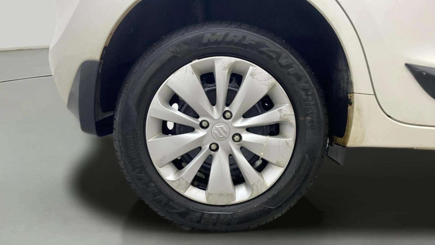 2019 Maruti Baleno DELTA PETROL 1.2, Petrol, Manual, 15,093 km, Right Rear Wheel
