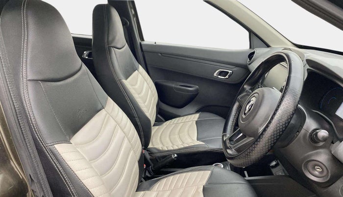 2020 Renault Kwid RXT 1.0 AMT (O), Petrol, Automatic, 39,605 km, Right Side Front Door Cabin