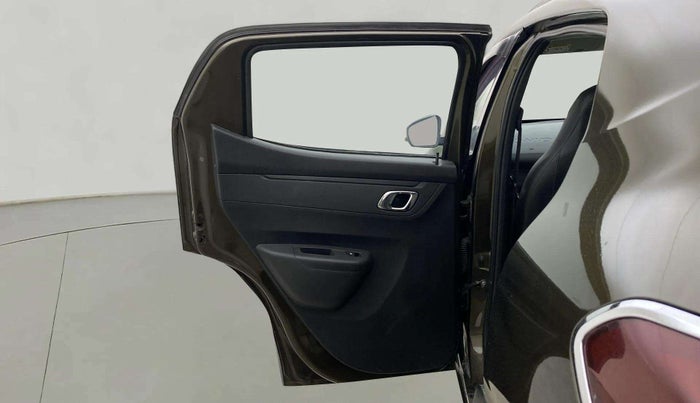2020 Renault Kwid RXT 1.0 AMT (O), Petrol, Automatic, 39,605 km, LHS Rear Door