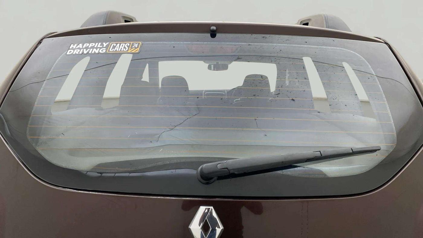2021 Renault Duster RXZ 1.5 PETROL MT, Petrol, Manual, 45,093 km, Rear Windshield