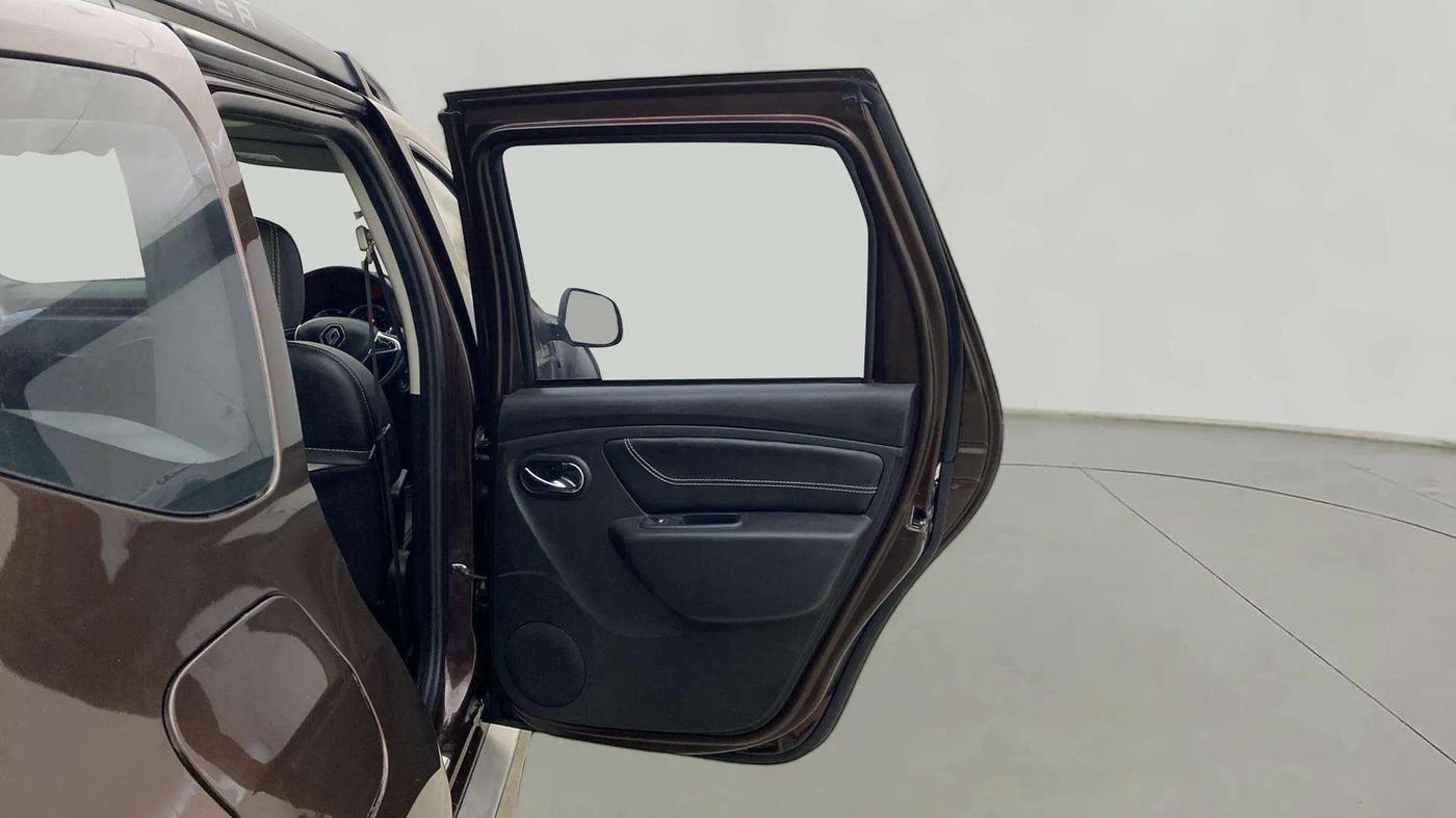 2021 Renault Duster RXZ 1.5 PETROL MT, Petrol, Manual, 45,093 km, RHS Rear Door