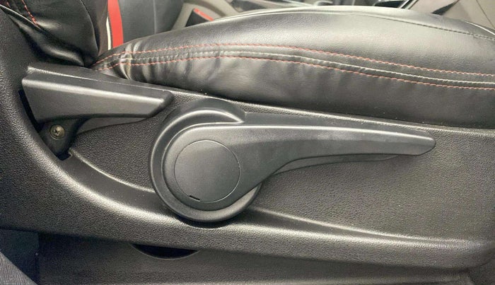 2019 Tata NEXON XZ PETROL, Petrol, Manual, 52,494 km, Driver Side Adjustment Panel