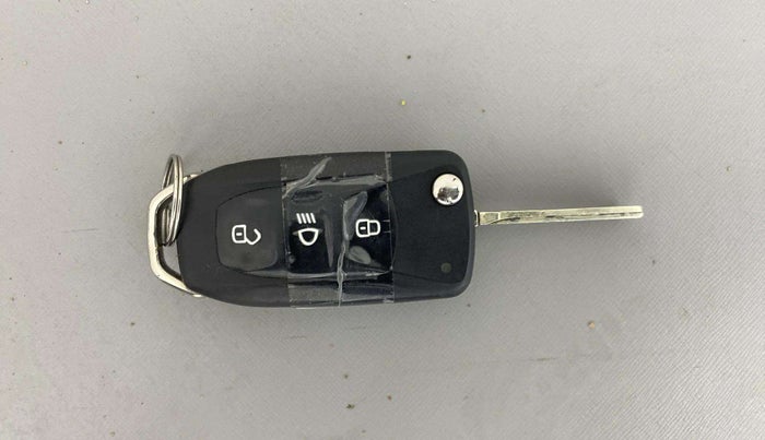 2019 Tata NEXON XZ PETROL, Petrol, Manual, 52,494 km, Key Close Up