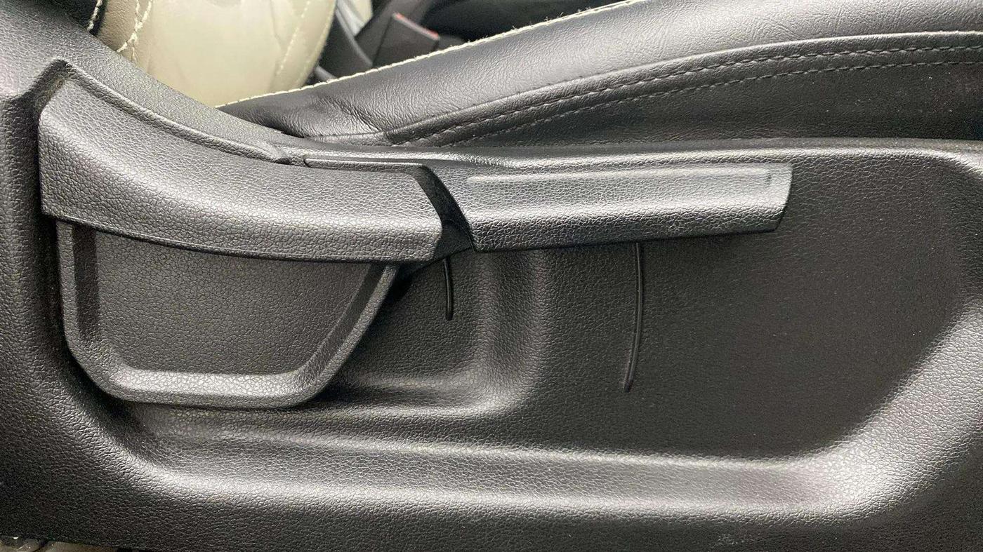 2021 Hyundai Creta SX 1.5 PETROL, Petrol, Manual, 41,075 km, Driver Side Adjustment Panel