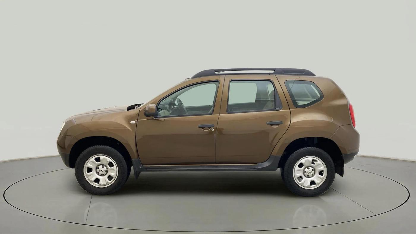 2015 Renault Duster RXL PETROL, Petrol, Manual, 29,784 km, Left Side