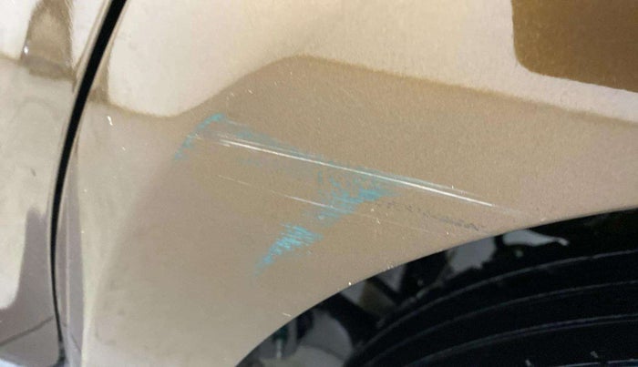 2015 Renault Duster RXL PETROL, Petrol, Manual, 29,684 km, Left quarter panel - Minor scratches