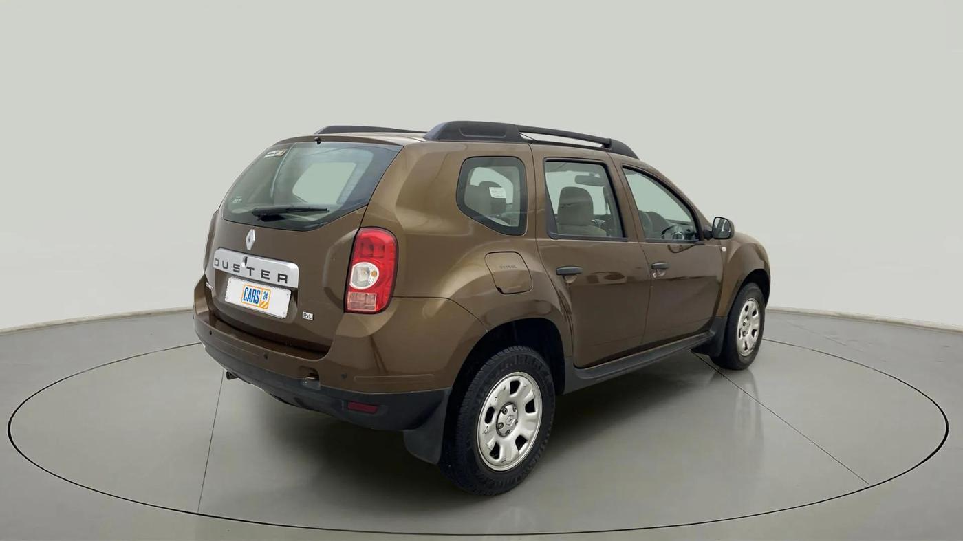 2015 Renault Duster RXL PETROL, Petrol, Manual, 29,784 km, Right Back Diagonal
