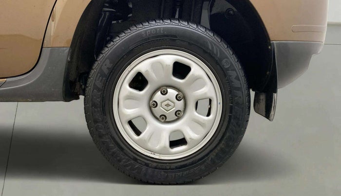 2015 Renault Duster RXL PETROL, Petrol, Manual, 29,684 km, Left Rear Wheel