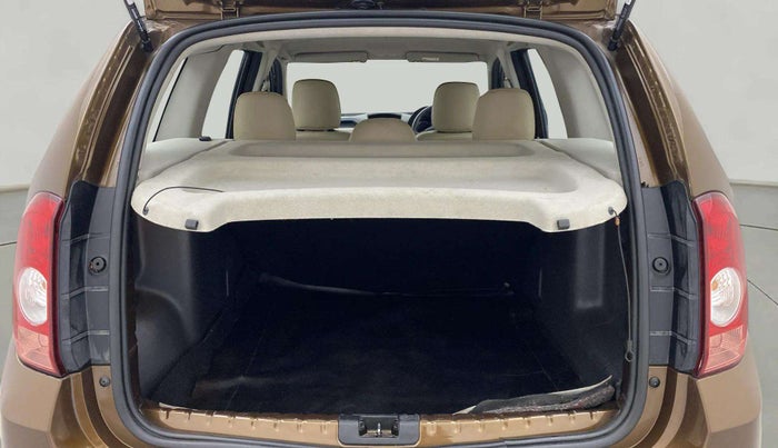 2015 Renault Duster RXL PETROL, Petrol, Manual, 29,684 km, Boot Inside