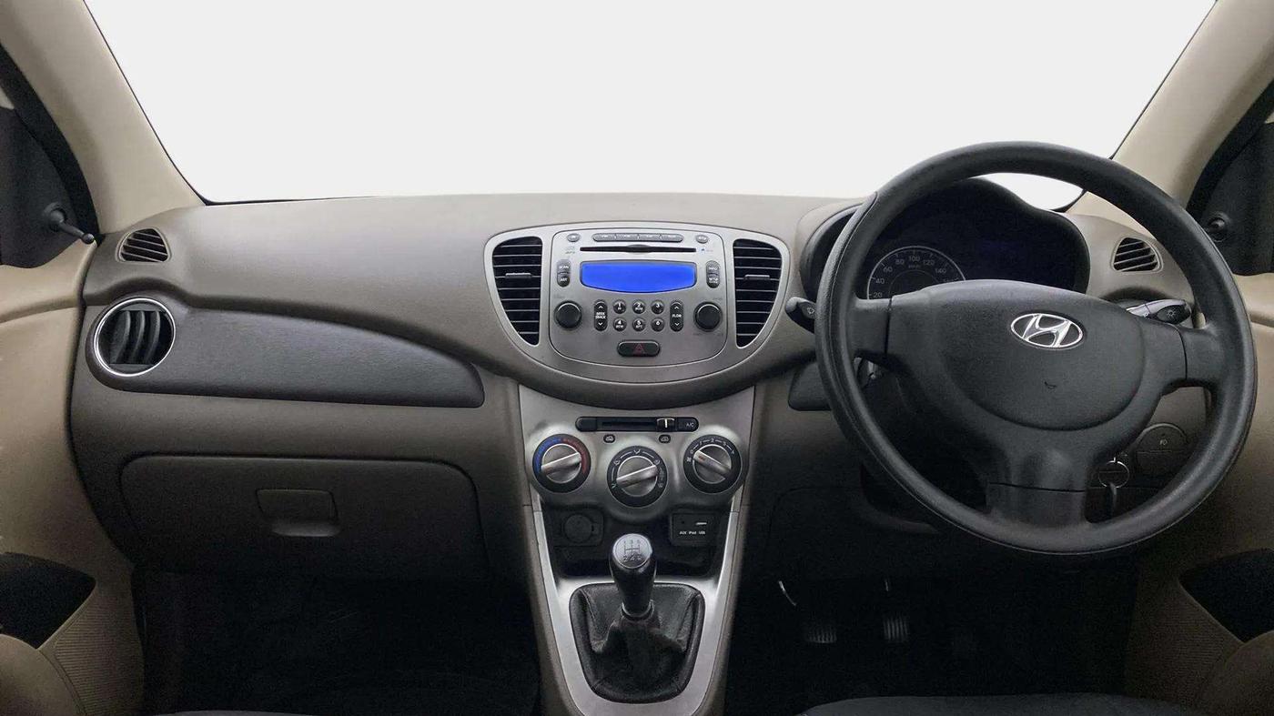 2016 Hyundai i10 SPORTZ 1.1, Petrol, Manual, 62,787 km, Dashboard