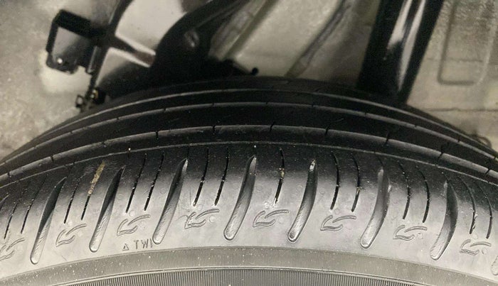2019 Hyundai VENUE SX PLUS 1.0 TURBO DCT, Petrol, Automatic, 33,686 km, Left Rear Tyre Tread