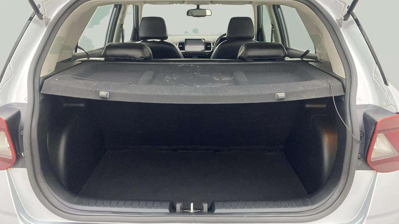 2019 Hyundai VENUE SX PLUS 1.0 TURBO DCT, Petrol, Automatic, 33,744 km, Boot Open Zoomed View
