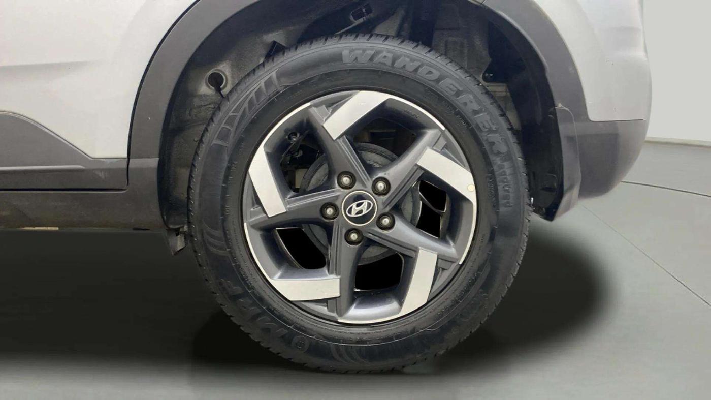 2019 Hyundai VENUE SX PLUS 1.0 TURBO DCT, Petrol, Automatic, 33,744 km, Left Rear Wheel