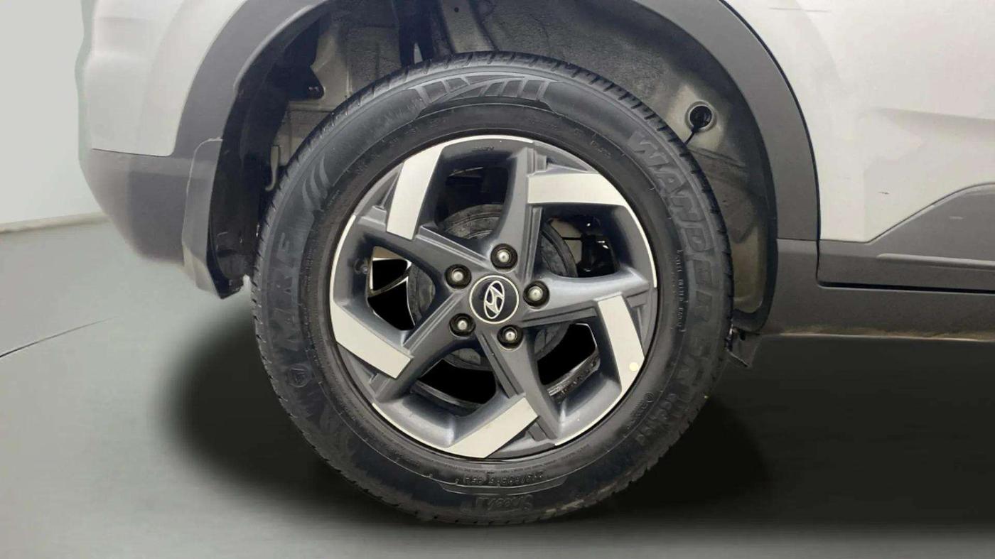 2019 Hyundai VENUE SX PLUS 1.0 TURBO DCT, Petrol, Automatic, 33,744 km, Right Rear Wheel