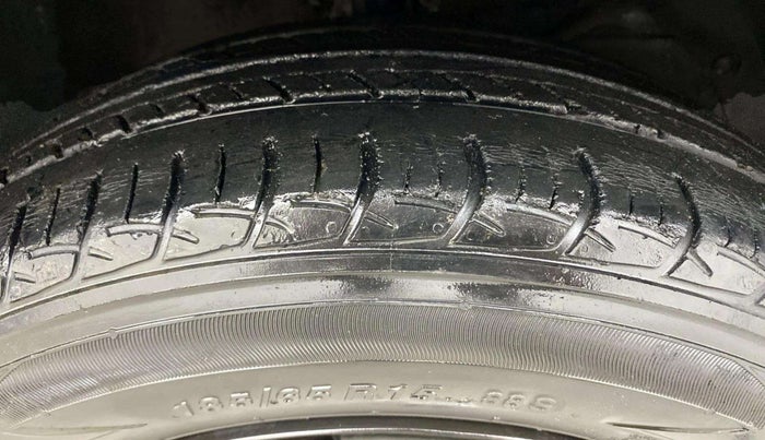 2018 Maruti Baleno DELTA CVT PETROL 1.2, Petrol, Automatic, 52,785 km, Right Front Tyre Tread