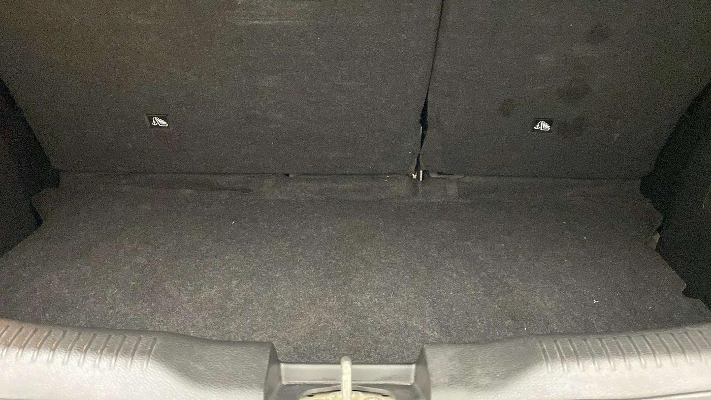 2020 Maruti IGNIS ZETA 1.2, Petrol, Manual, 63,701 km, Boot Inside