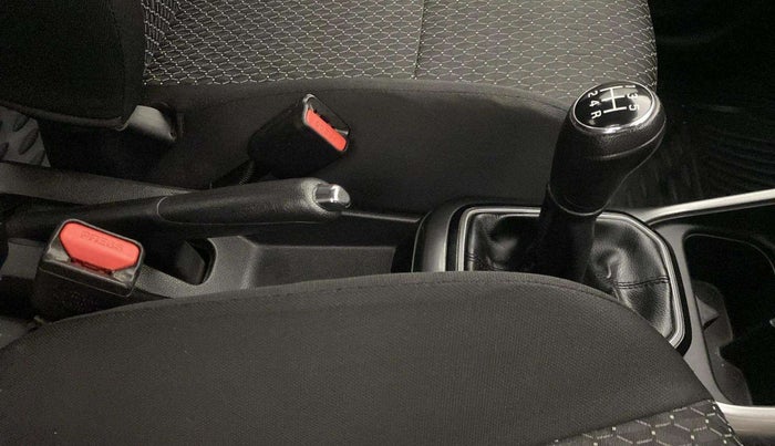 2020 Maruti IGNIS ZETA 1.2, Petrol, Manual, 63,701 km, Gear Lever