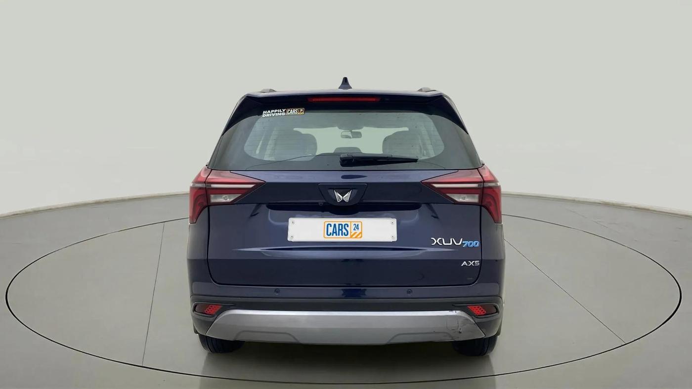2022 Mahindra XUV700 AX 5 P AT 5 STR, Petrol, Automatic, 30,522 km, Back/Rear