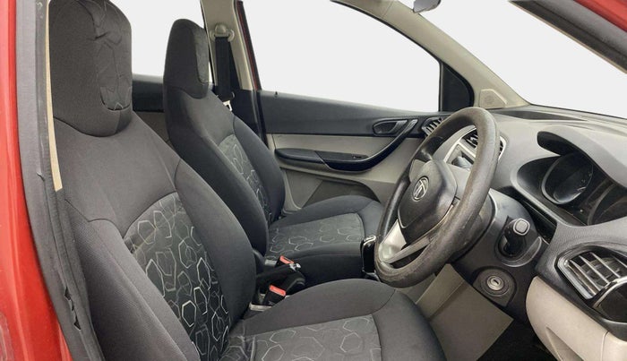 2016 Tata Tiago XT PETROL, Petrol, Manual, 92,706 km, Right Side Front Door Cabin