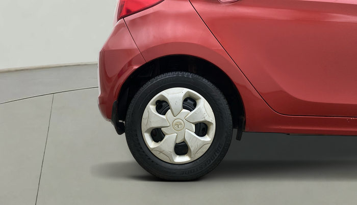 2016 Tata Tiago XT PETROL, Petrol, Manual, 92,706 km, Right Rear Wheel