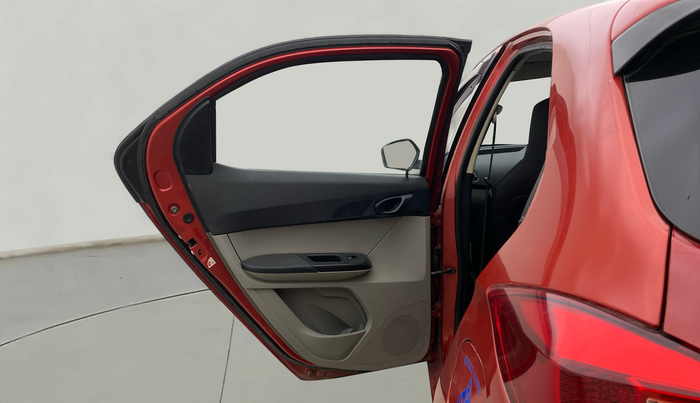 2016 Tata Tiago XT PETROL, Petrol, Manual, 92,706 km, LHS Rear Door