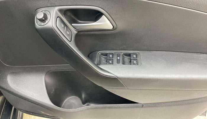 2019 Volkswagen Polo GT TSI AT, Petrol, Automatic, 40,299 km, Driver Side Door Panels Control