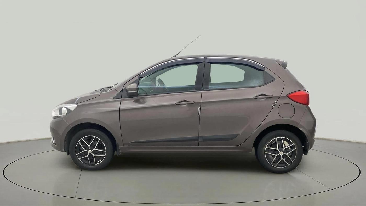 2019 Tata Tiago XZA PETROL, Petrol, Automatic, 31,784 km, Left Side