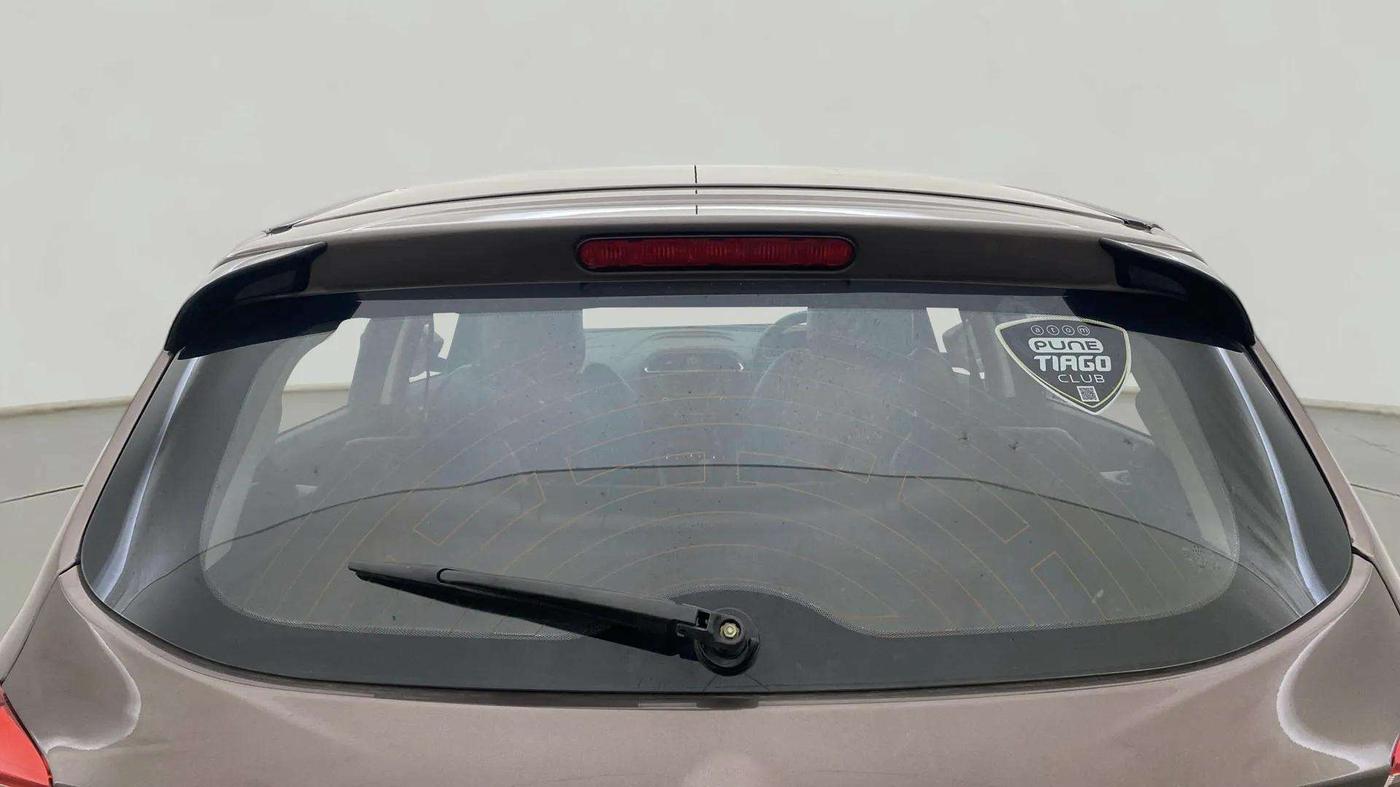 2019 Tata Tiago XZA PETROL, Petrol, Automatic, 31,784 km, Rear Windshield