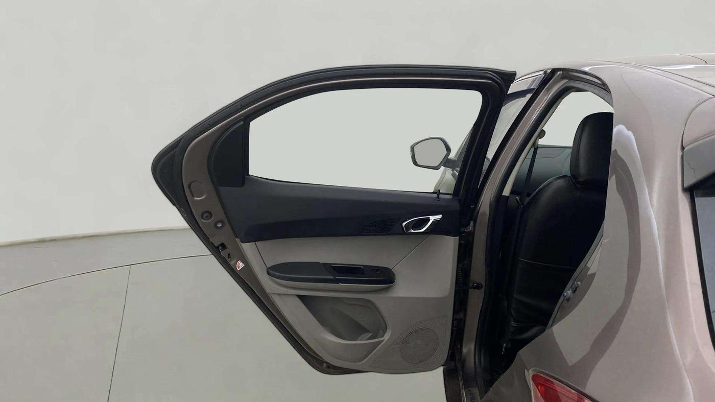 2019 Tata Tiago XZA PETROL, Petrol, Automatic, 31,784 km, LHS Rear Door